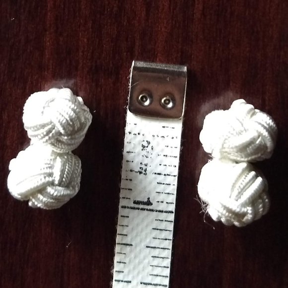 vintage but new asian knot cuff links NWT 🎈HOST PICK🎈 - Picture 2 of 3